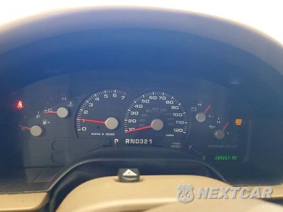 Zdjęcie 9 z 13 samochodu: 2003 FORD EXPLORER EDDIE BAUER VIN:1FMZU74K23UC30325 - miniatura