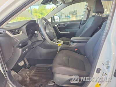 Zdjęcie 7 z 12 samochodu: 2025 TOYOTA RAV4 LE VIN:2T3H1RFV2SW409994 - miniatura