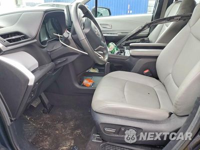 Zdjęcie 7 z 13 samochodu: 2025 TOYOTA SIENNA XLE 8-PASSENGER VIN:5TDYRKEC6SS229967 - miniatura