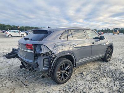 Trzecie zdjęcie samochodu z tyłu: 2021 VOLKSWAGEN ATLAS CROSS SPORT SE VIN:1V2PE2CA2MC216466 - miniatura