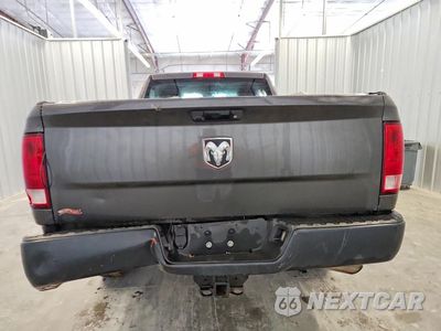 Zdjęcie 6 z 12 samochodu: 2019 RAM 1500 CLASSIC TRADESMAN VIN:3C6JR6AG1KG511697 - miniatura