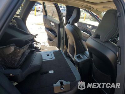 Zdjęcie 10 z 12 samochodu: 2025 VOLVO XC60 PLUS VIN:YV4M12RC3S1074868 - miniatura