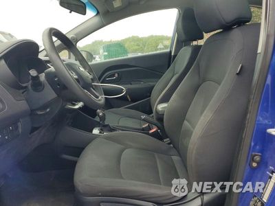 Zdjęcie 7 z 12 samochodu: 2013 KIA RIO 5-DOOR EX VIN:KNADN5A39D6203753 - miniatura