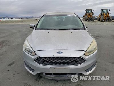 Piąte zdjęcie samochodu w środku: 2016 FORD FOCUS SE VIN:1FADP3K26GL345321 - miniatura