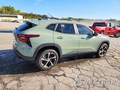 Trzecie zdjęcie samochodu z tyłu: 2024 CHEVROLET TRAX 1RS VIN:KL77LGE23RC133465 - miniatura