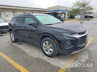 Czwarte zdjęcie samochodu z boku: 2022 CHEVROLET BLAZER 2LT VIN:3GNKBCR42NS216739 - miniatura