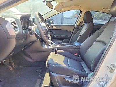 Zdjęcie 7 z 12 samochodu: 2017 MAZDA 3 SPORT VIN:3MZBN1U75HM157293 - miniatura