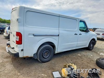 Trzecie zdjęcie samochodu z tyłu: 2015 NISSAN NV 1500 S VIN:1N6BF0KL6FN805282 - miniatura