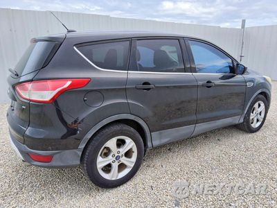 Trzecie zdjęcie samochodu z tyłu: 2015 FORD ESCAPE SE VIN:1FMCU0G97FUB50383 - miniatura