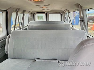Zdjęcie 10 z 13 samochodu: 2007 FORD ECONOLINE E350 SUPER DUTY WAGON VIN:1FBNE31L47DA19773 - miniatura