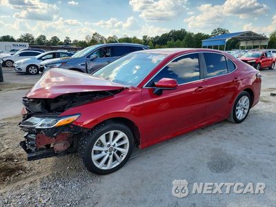 2024 TOYOTA CAMRY LE 4T1C11AK4RU220212 - główne zdjęcie licytacji z USA - miniatura