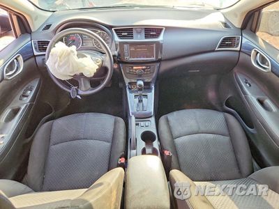 Zdjęcie 8 z 13 samochodu: 2019 NISSAN SENTRA SR VIN:3N1AB7AP1KY286925 - miniatura