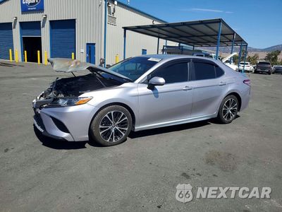 2018 TOYOTA CAMRY SE 4T1B11HK9JU104820 - główne zdjęcie licytacji z USA - miniatura