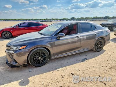 2022 TOYOTA CAMRY SE 4T1G11AK0NU703076 - główne zdjęcie licytacji z USA - miniatura