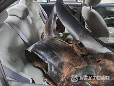 Zdjęcie 10 z 12 samochodu: 2010 TOYOTA COROLLA LE VIN:1NXBU4EE1AZ383137 - miniatura