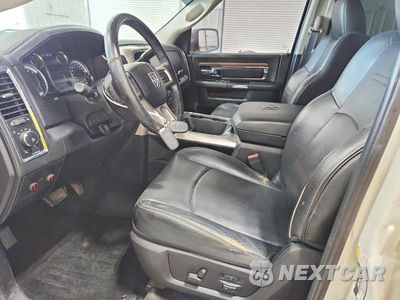 Zdjęcie 7 z 13 samochodu: 2016 RAM 2500 LARAMIE VIN:3C6UR5FL1GG252424 - miniatura