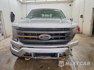 Piąte zdjęcie samochodu w środku: 2021 FORD F150 SUPERCREW VIN:1FTEW1E86MFC86643 - miniatura