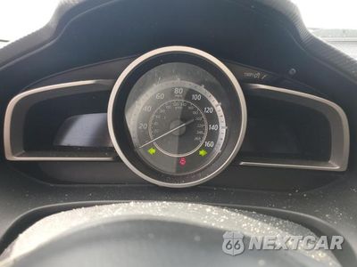 Zdjęcie 9 z 12 samochodu: 2016 MAZDA 3 SPORT VIN:JM1BM1U79G1332999 - miniatura