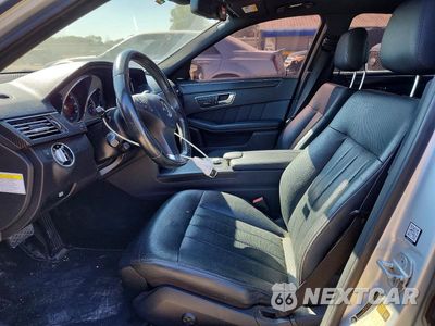 Zdjęcie 7 z 12 samochodu: 2011 MERCEDES-BENZ E 550 4MATIC VIN:WDDHF9AB7BA349746 - miniatura