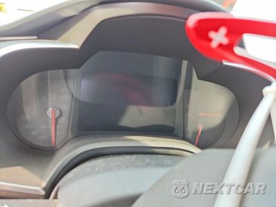 Zdjęcie 9 z 12 samochodu: 2016 CHEVROLET CORVETTE STINGRAY 1LT VIN:1G1YB2D72G5112708 - miniatura