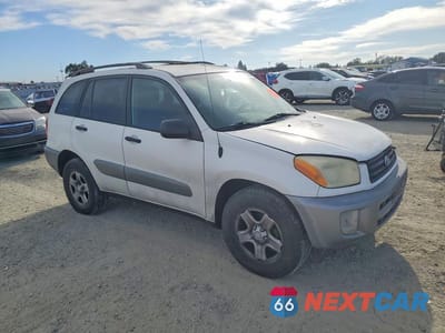 Czwarte zdjęcie samochodu z boku: 2003 TOYOTA RAV4 BASE VIN:JTEGH20V830099701 - miniatura