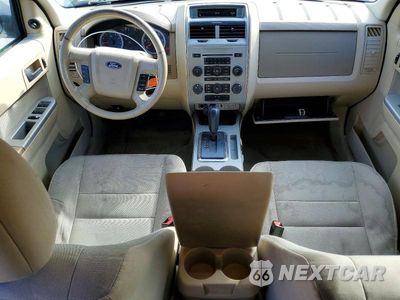 Zdjęcie 8 z 13 samochodu: 2011 FORD ESCAPE XLT VIN:1FMCU0D78BKB53964 - miniatura