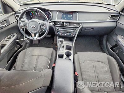 Zdjęcie 8 z 12 samochodu: 2017 KIA OPTIMA HYBRID VIN:KNAGT4LE2H5019147 - miniatura