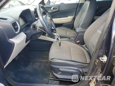 Zdjęcie 7 z 13 samochodu: 2023 HYUNDAI VENUE LIMITED VIN:KMHRC8A35PU232159 - miniatura