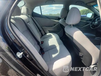 Zdjęcie 10 z 12 samochodu: 2015 KIA OPTIMA LX VIN:5XXGM4A77FG454355 - miniatura