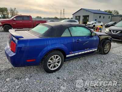 Trzecie zdjęcie samochodu z tyłu: 2005 FORD MUSTANG VIN:1ZVFT84NX55249709 - miniatura