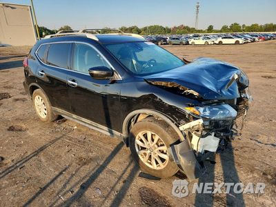 Czwarte zdjęcie samochodu z boku: 2020 NISSAN ROGUE S VIN:5N1AT2MT1LC748265 - miniatura