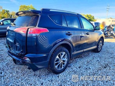 Trzecie zdjęcie samochodu z tyłu: 2018 TOYOTA RAV4 HYBRID XLE VIN:JTMRJREV9JD214170 - miniatura