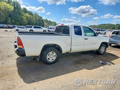 Trzecie zdjęcie samochodu z tyłu: 2008 TOYOTA TACOMA BASE VIN:5TETX22N98Z492312 - miniatura