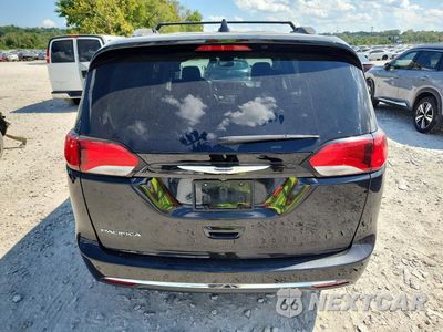 Zdjęcie 6 z 14 samochodu: 2019 CHRYSLER PACIFICA TOURING L VIN:2C4RC1BG9KR704799 - miniatura