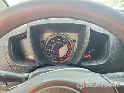 Zdjęcie 9 z 12 samochodu: 2010 SCION XD BASE VIN:JTKKU4B43AJ052604 - miniatura