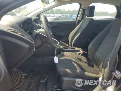 Zdjęcie 7 z 12 samochodu: 2016 FORD FOCUS VIN:1FADP3E29GL397005 - miniatura