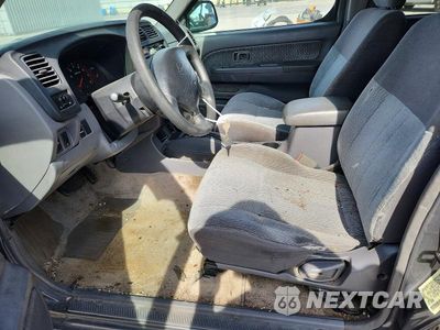 Zdjęcie 7 z 12 samochodu: 2000 NISSAN FRONTIER XE VIN:1N6ED27T9YC361661 - miniatura