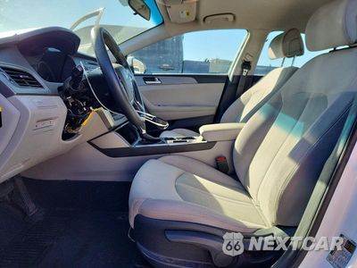 Zdjęcie 7 z 12 samochodu: 2017 HYUNDAI SONATA SE VIN:5NPE24AF5HH567734 - miniatura