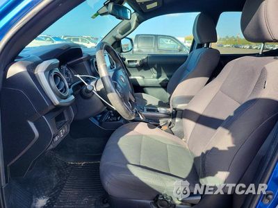 Zdjęcie 7 z 12 samochodu: 2018 TOYOTA TACOMA TRD SPORT VIN:3TMCZ5ANXJM181343 - miniatura