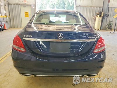 Zdjęcie 6 z 12 samochodu: 2017 MERCEDES-BENZ C 300 4MATIC VIN:55SWF4KB4HU225175 - miniatura