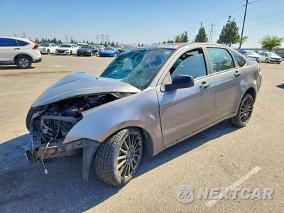 2010 FORD FOCUS SES 1FAHP3GN2AW156787 - główne zdjęcie licytacji z USA - miniatura