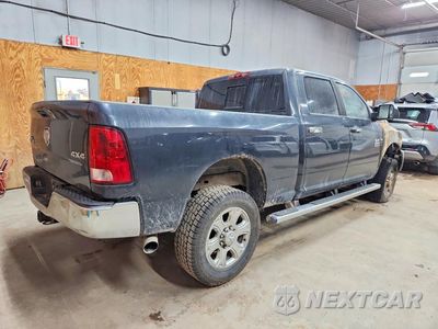Trzecie zdjęcie samochodu z tyłu: 2017 RAM 2500 SLT VIN:3C6UR5DL2HG503083 - miniatura