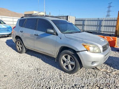 Czwarte zdjęcie samochodu z boku: 2007 TOYOTA RAV4 BASE VIN:JTMBD33V175072277 - miniatura