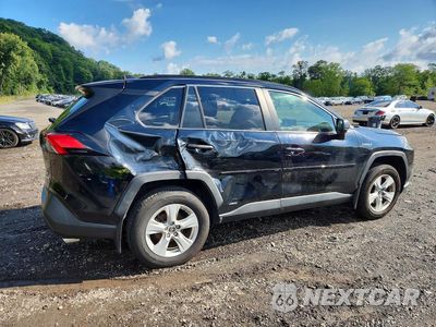 Trzecie zdjęcie samochodu z tyłu: 2019 TOYOTA RAV4 LE VIN:JTMLWRFV5KD026382 - miniatura
