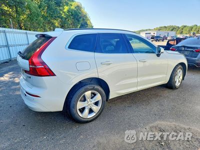 Trzecie zdjęcie samochodu z tyłu: 2022 VOLVO XC60 B5 MOMENTUM VIN:YV4L12RK4N1032345 - miniatura