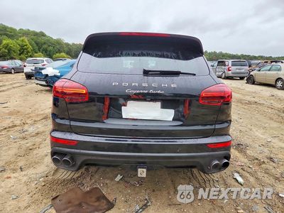 Zdjęcie 6 z 13 samochodu: 2016 PORSCHE CAYENNE TURBO VIN:WP1AC2A21GLA88801 - miniatura
