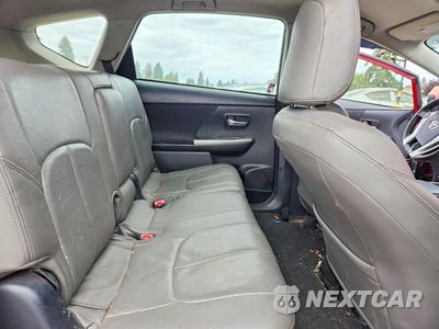 Zdjęcie 10 z 12 samochodu: 2015 TOYOTA PRIUS V THREE VIN:JTDZN3EUXFJ032169 - miniatura