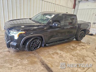 2025 TOYOTA TUNDRA LIMITED 5TFWA5DB1SX320244 - główne zdjęcie licytacji z USA - miniatura