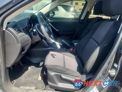 Zdjęcie 7 z 13 samochodu: 2013 MAZDA CX-5 SPORT VIN:JM3KE2BE8D0104103 - miniatura