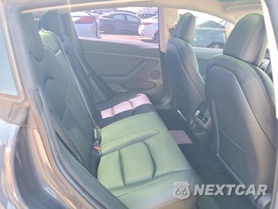 Zdjęcie 10 z 12 samochodu: 2022 TESLA MODEL 3 VIN:5YJ3E1EB8NF180268 - miniatura